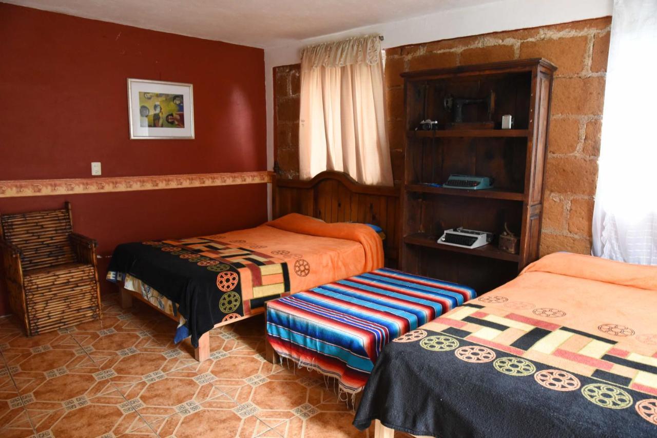 Hotel Las Fumarolas De Don Goyo Чолула Екстер'єр фото